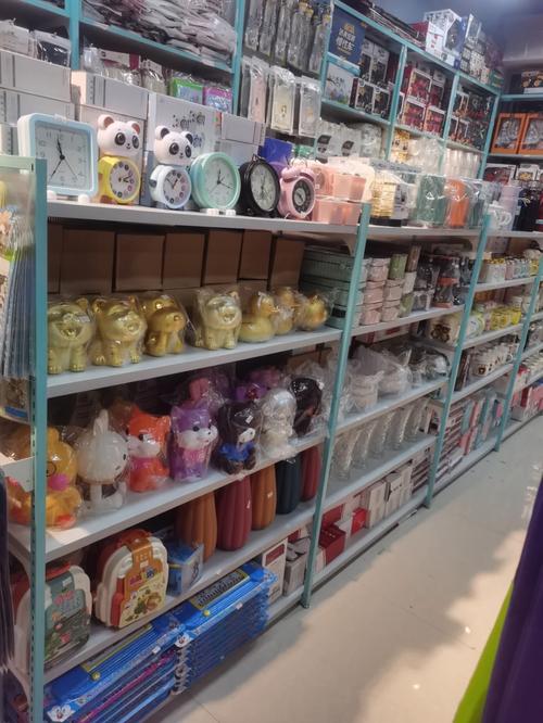 中東路小百貨批發(fā)零售店 一站式日用生活采購基地
